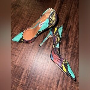 Steve Madden Multicolored snakeskin heels